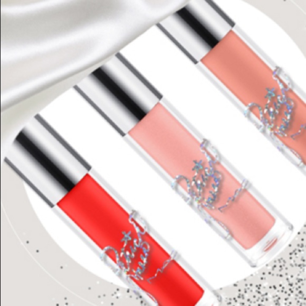 MAC LIMITED EDITION PATRICK STARR LIPGLASS - Picture 9 of 9